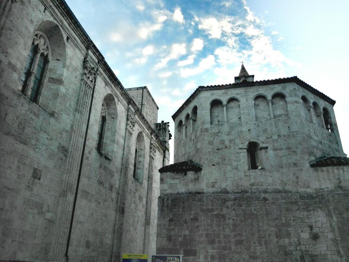 Iris B&B Ascoli Piceno Esterno foto